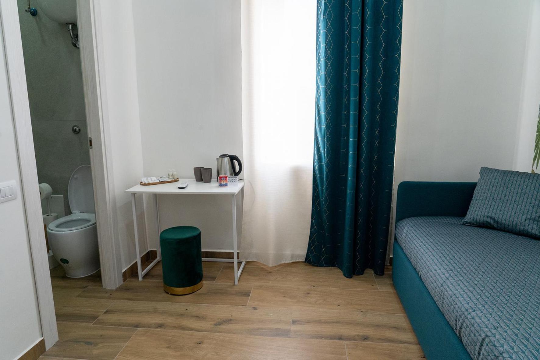 A Casa Di Edel Bed & Breakfast Napoli Ngoại thất bức ảnh